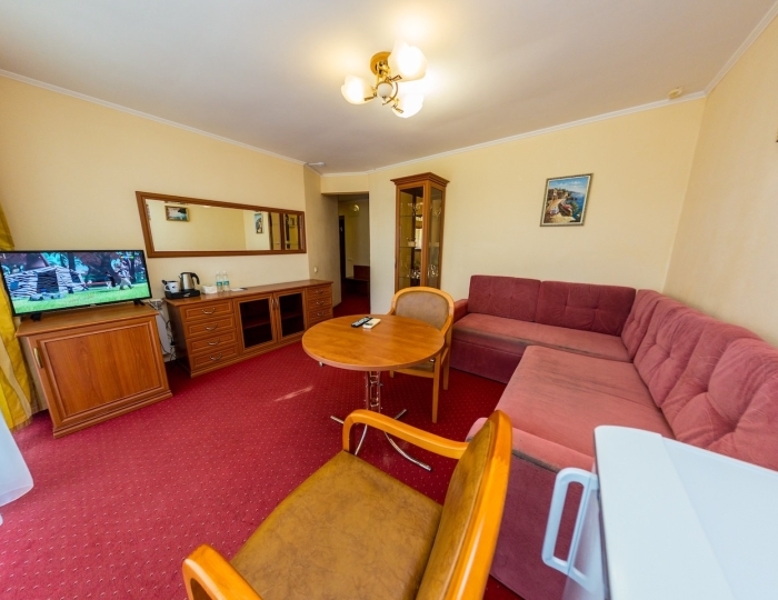 Люкс двухкомнатный с балконом (корпус 1) - Санаторий «Парус» Анапа